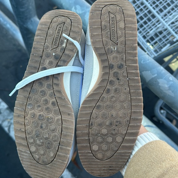 Tretorn Women’s Rawlins Sneaker Suede Leather Lightweight Rawlins 2.0 GReen/Gray - Picture 3 of 3